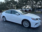 2017 ES 350 Thumbnail 1