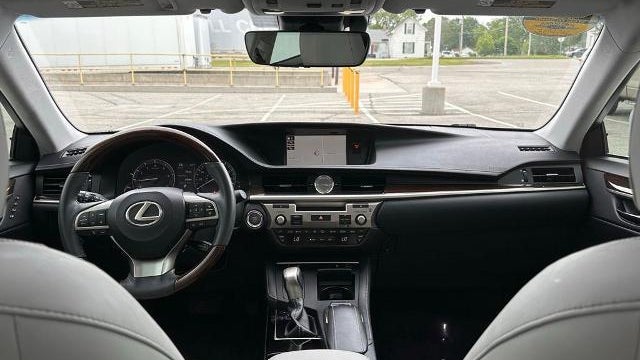 2018 Lexus ES 350 Base