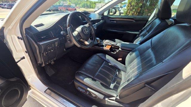 2018 Lexus ES - $21,601