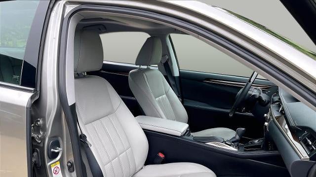 2017 Lexus ES 350 Base