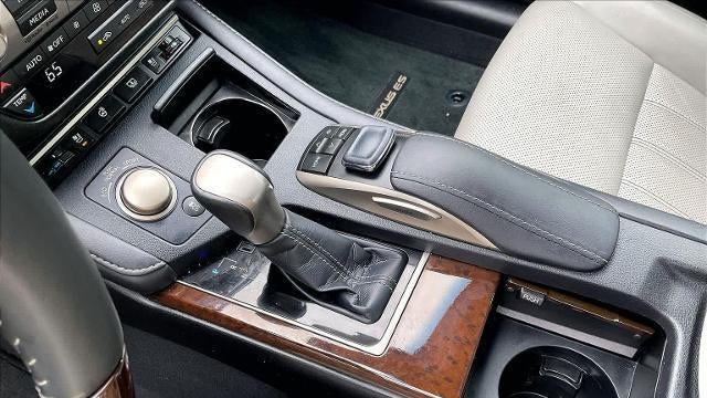 2017 Lexus ES 350 Base