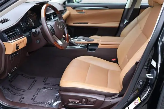 2018 Lexus ES - $22,999