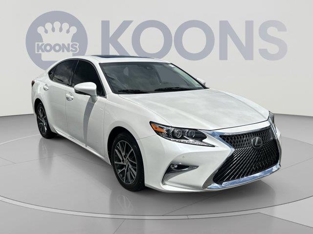 2017 Lexus ES - $24,005