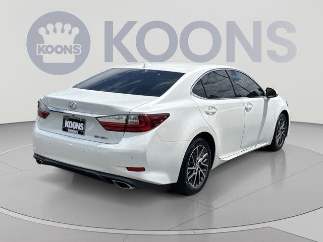 2017 Lexus ES - $24,005