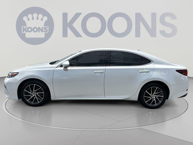 2017 Lexus ES - $24,005