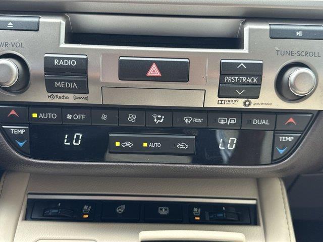 2017 Lexus ES - $24,005