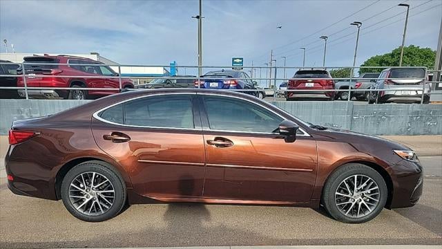 2017 Lexus ES 350 Base