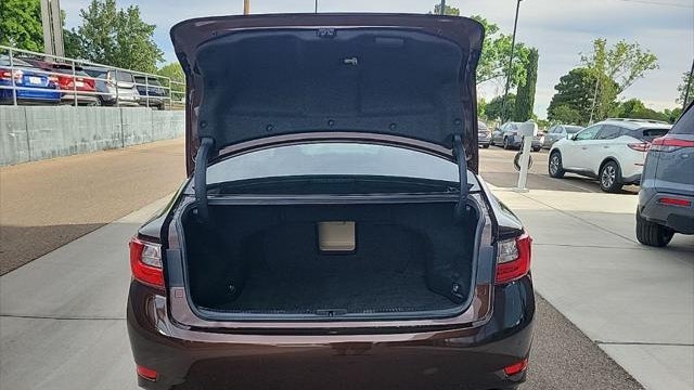 2017 Lexus ES 350 Base