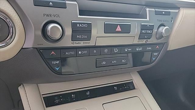 2017 Lexus ES 350 Base