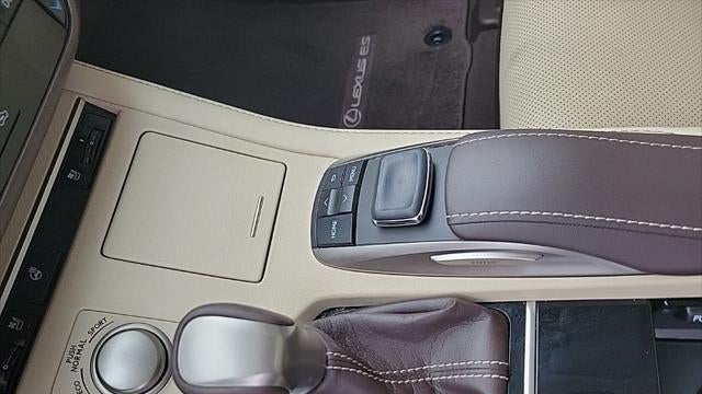 2017 Lexus ES 350 Base