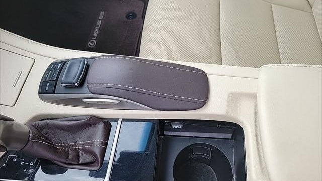 2017 Lexus ES 350 Base