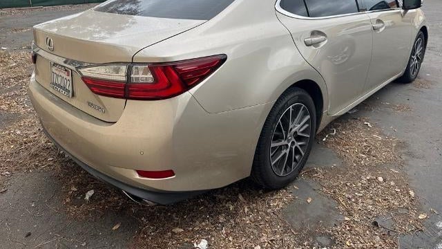 2017 Lexus ES 350 Base