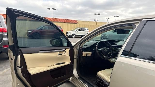 2017 Lexus ES 350 Base