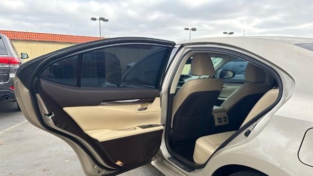 2017 Lexus ES 350 Base