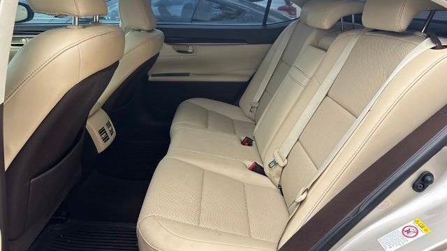 2017 Lexus ES 350 Base