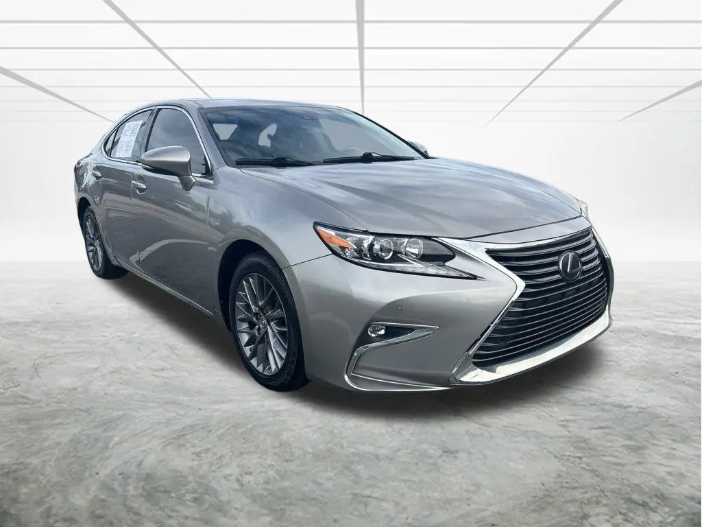 2018 Lexus ES - $24,683