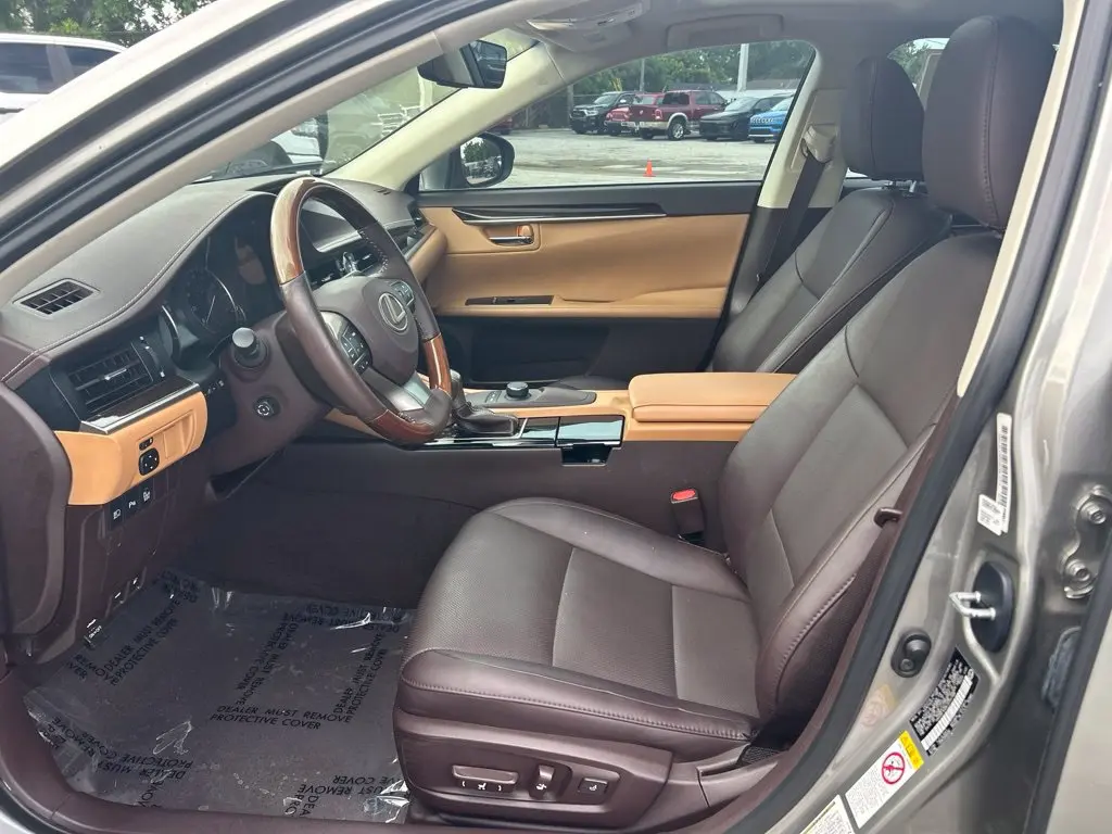 2018 Lexus ES - $24,683