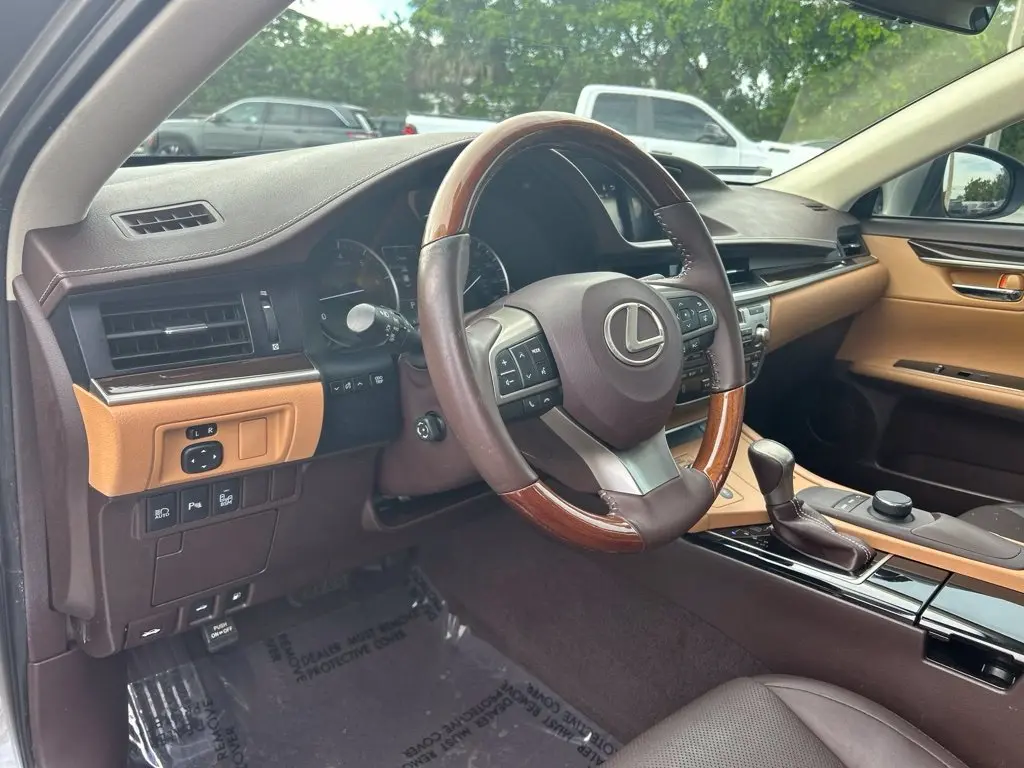 2018 Lexus ES - $24,683