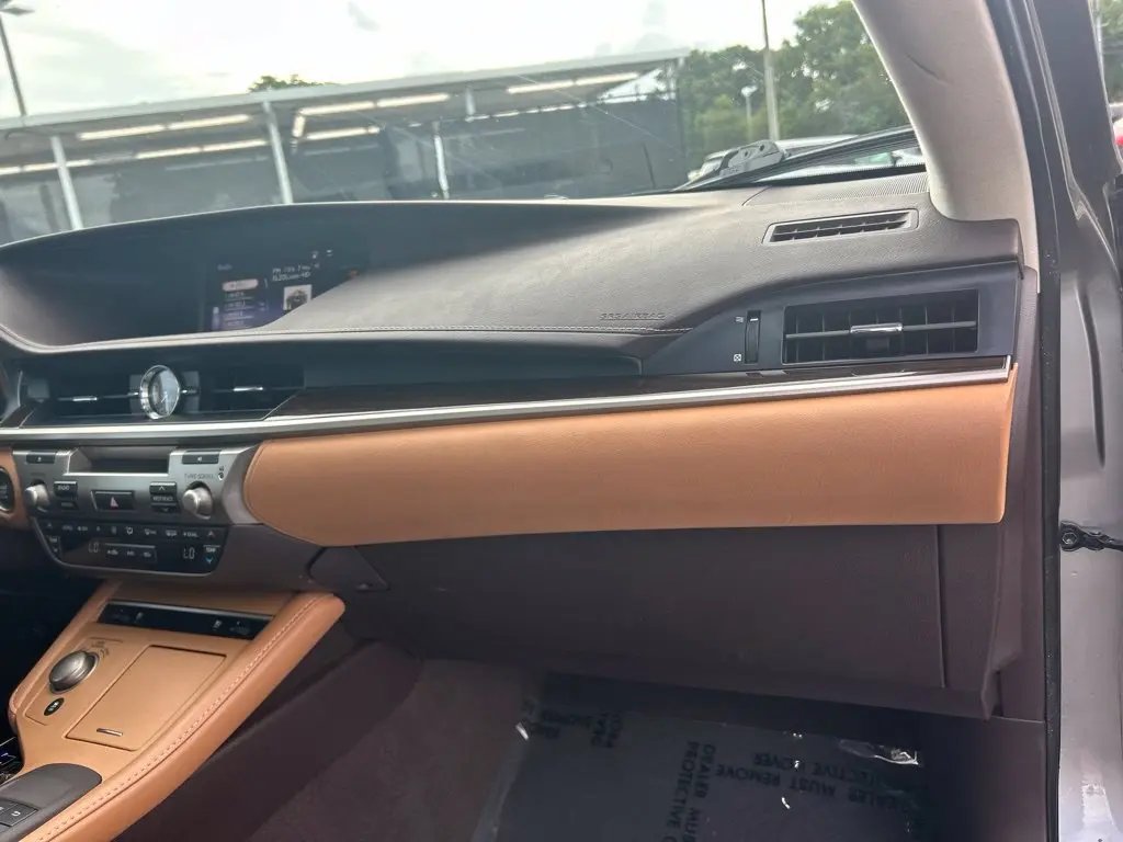 2018 Lexus ES - $24,683