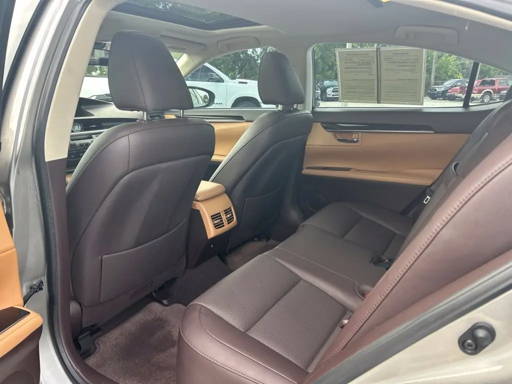 2018 Lexus ES - $24,683