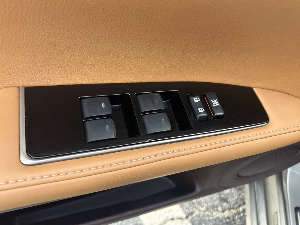 2018 Lexus ES - $24,683
