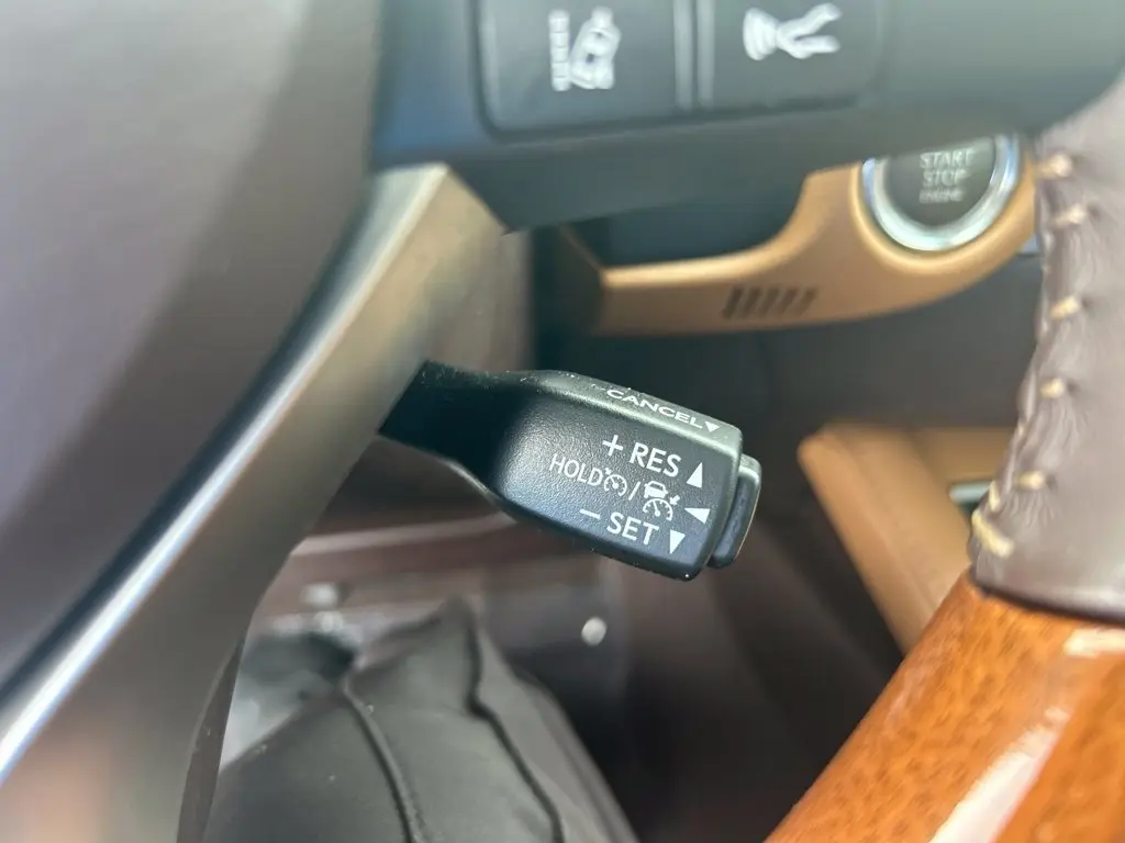 2018 Lexus ES - $24,683