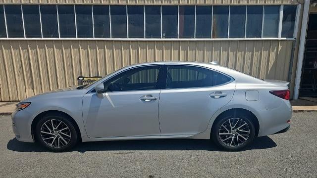 2017 Lexus ES 350 Base