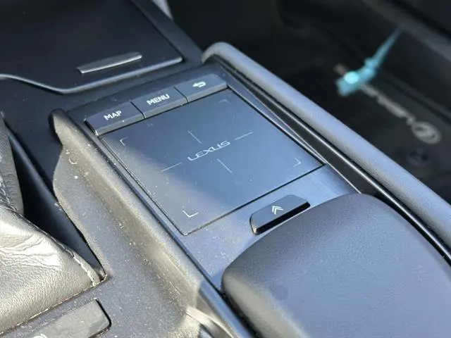 2019 Lexus ES - $24,995