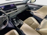 2019 ES 350 Thumbnail 28