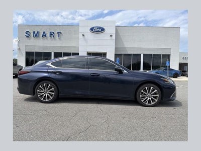 Photo of a 2019 Lexus ES 350 4DR Sedan for sale