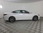 2019 ES 350 Thumbnail 9