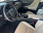 2019 ES 350 Thumbnail 9