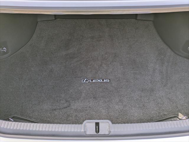 2019 Lexus ES - $28,144