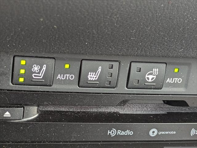 2019 Lexus ES - $28,144