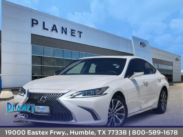 2019 Lexus ES