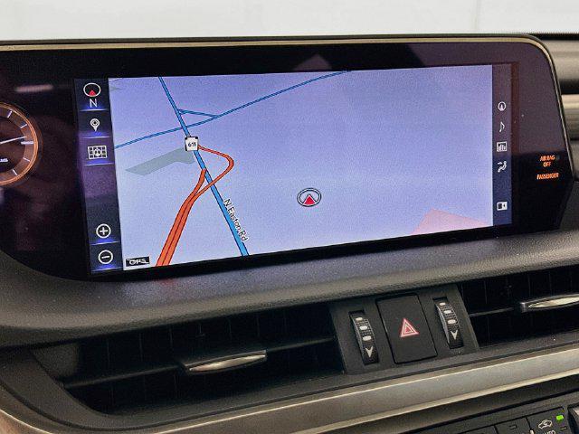 2019 Lexus ES - $26,628