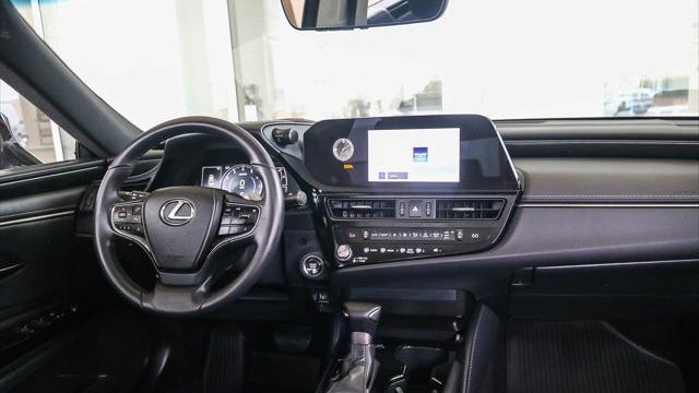 2025 Lexus ES 350 Base
