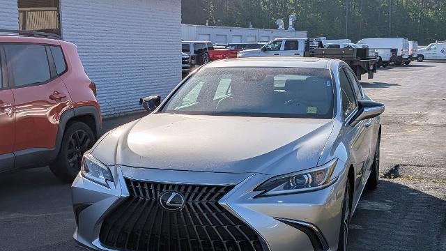 2023 Lexus ES 350 Base