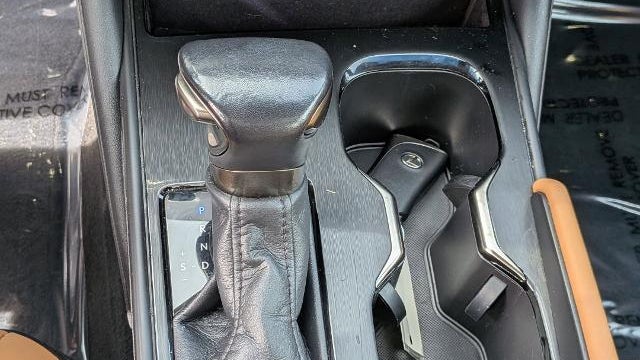 2023 Lexus ES 350 Base