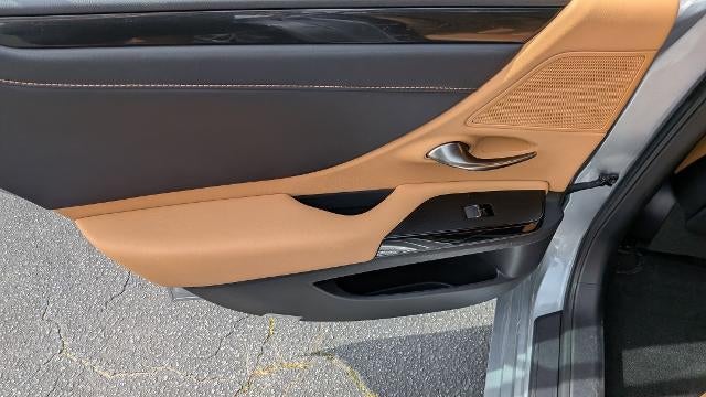 2023 Lexus ES 350 Base