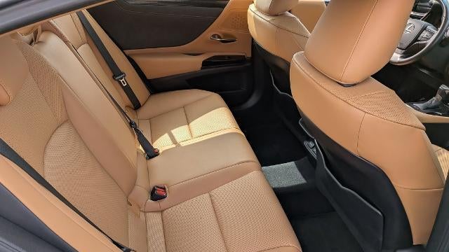 2023 Lexus ES 350 Base