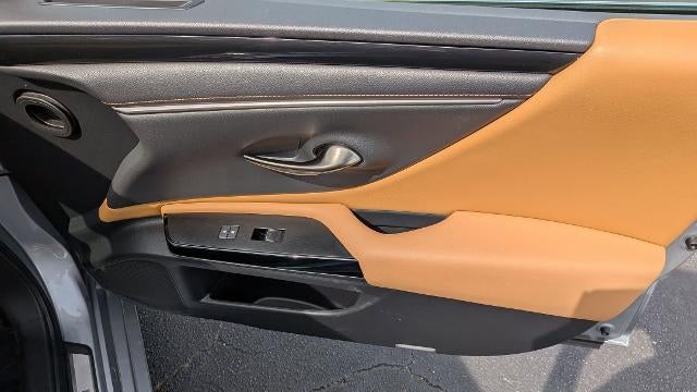 2023 Lexus ES 350 Base