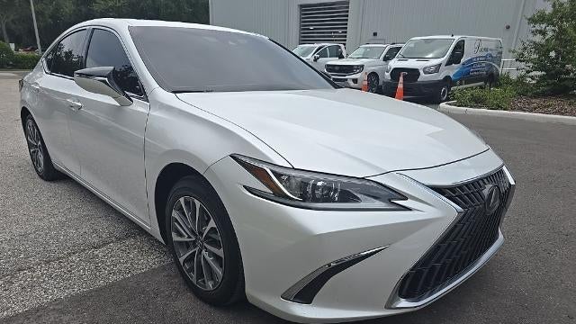 2022 Lexus ES 350 Base
