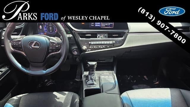 2022 Lexus ES 350 Base