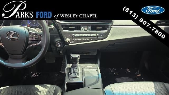 2022 Lexus ES 350 Base