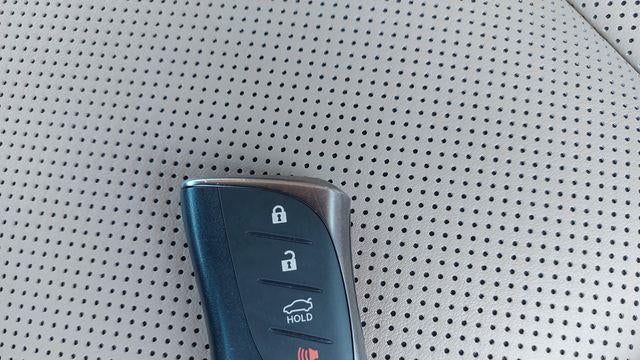 2020 Lexus ES 350 Base