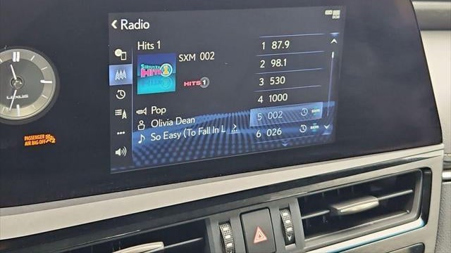 2022 Lexus ES 250 Base