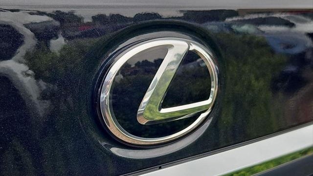 2022 Lexus ES 250 Base