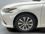2021 ES 250 Thumbnail 9
