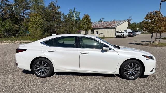 2021 Lexus ES 250 Base